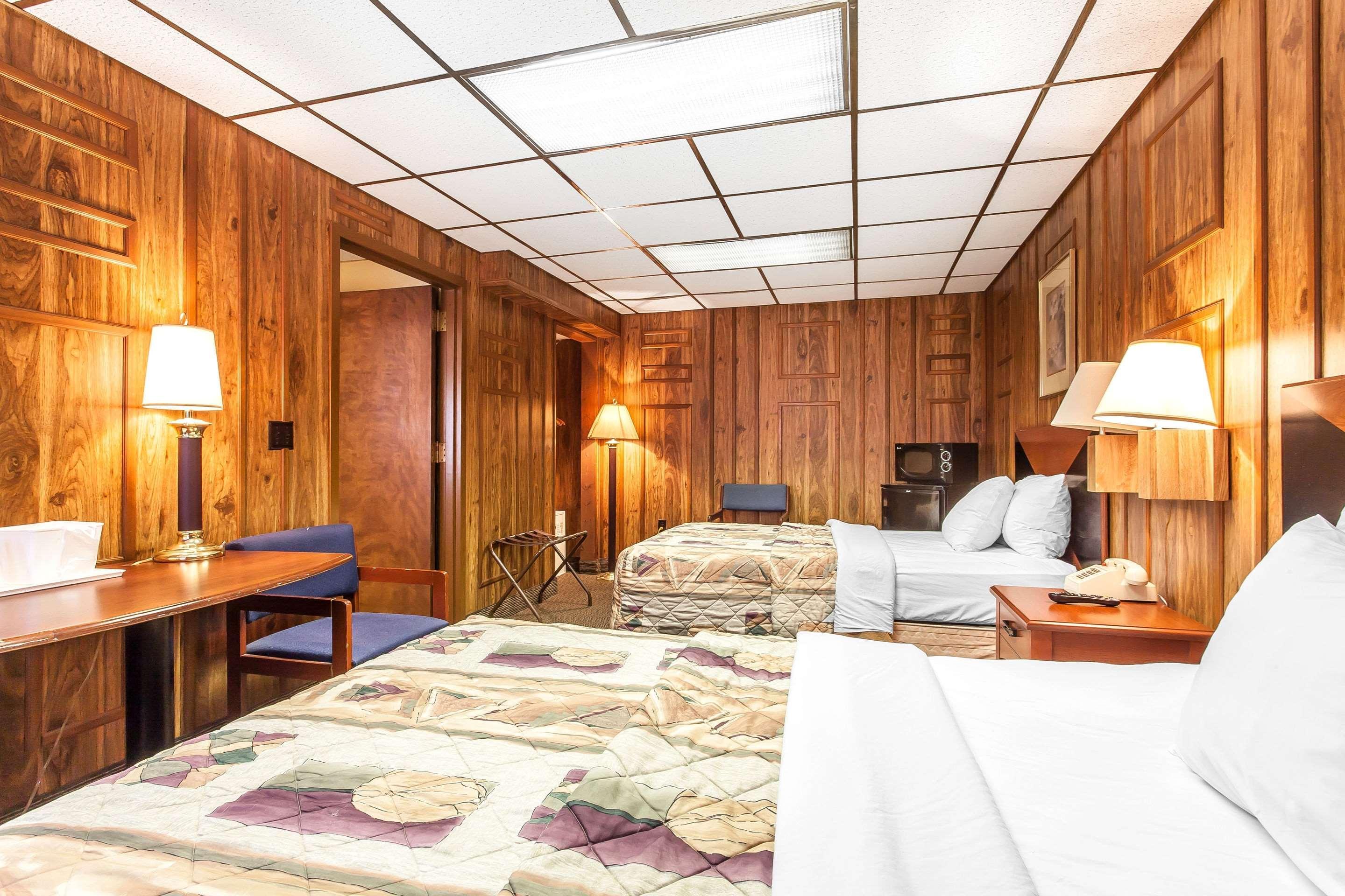 Rodeway Inn North Sandusky Εξωτερικό φωτογραφία