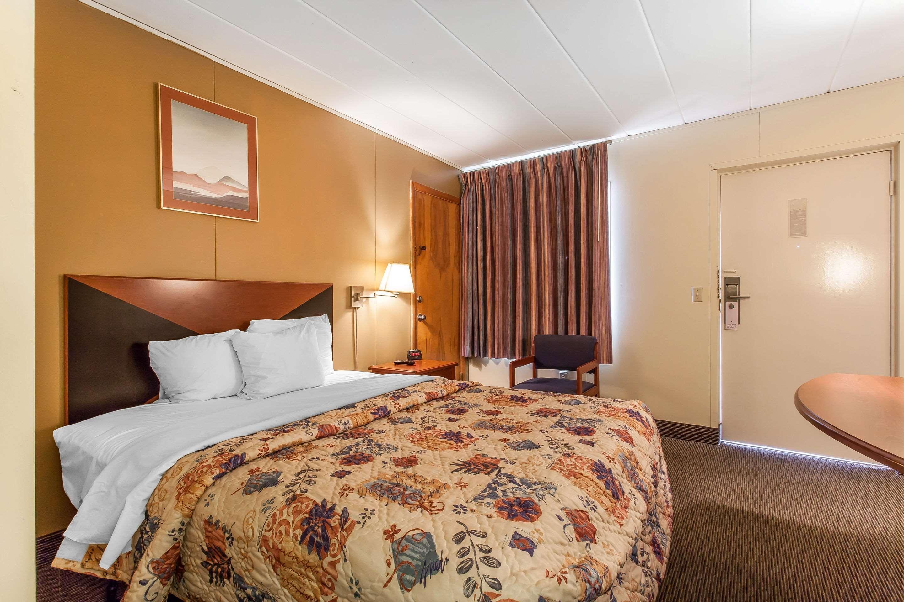 Rodeway Inn North Sandusky Εξωτερικό φωτογραφία
