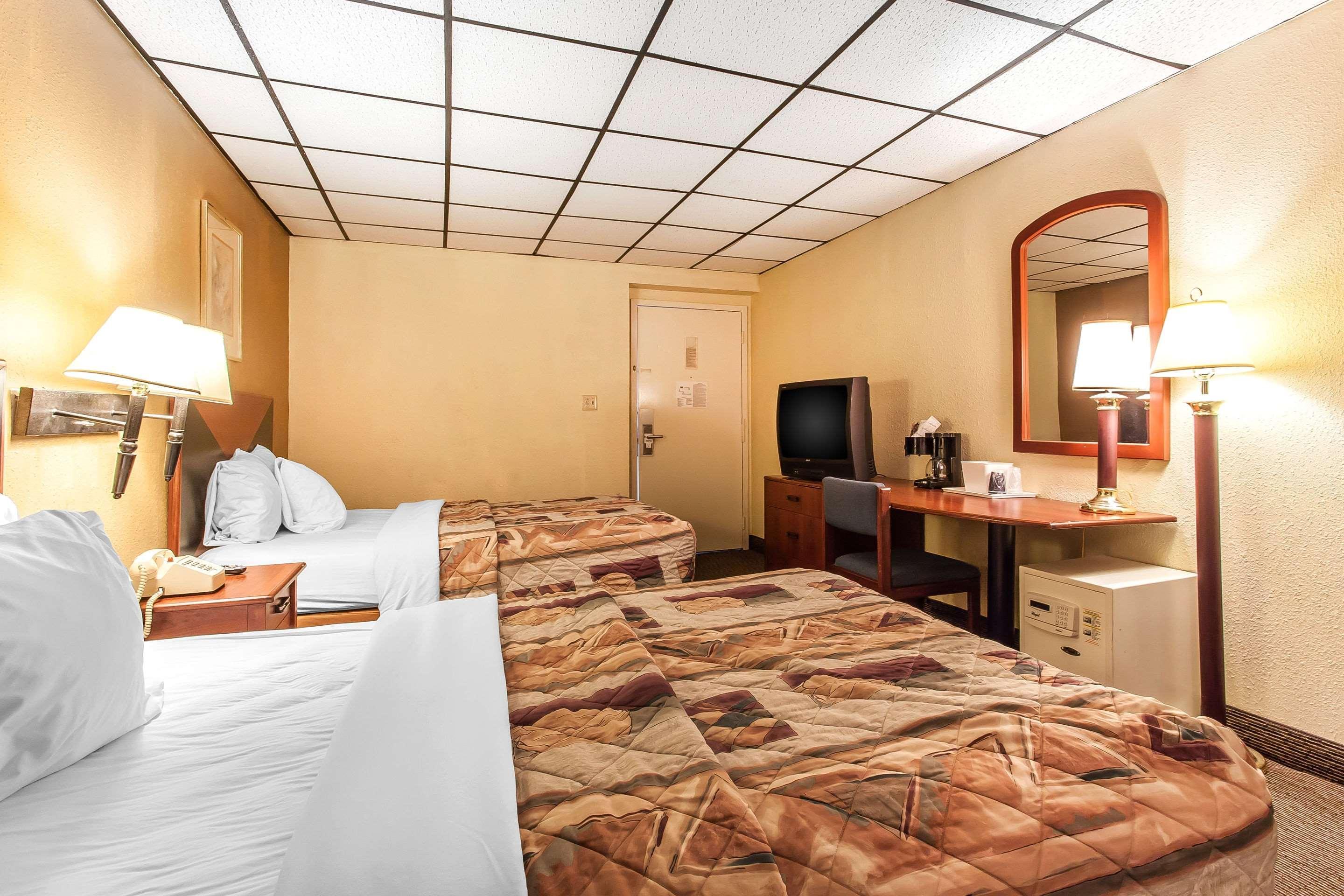 Rodeway Inn North Sandusky Εξωτερικό φωτογραφία