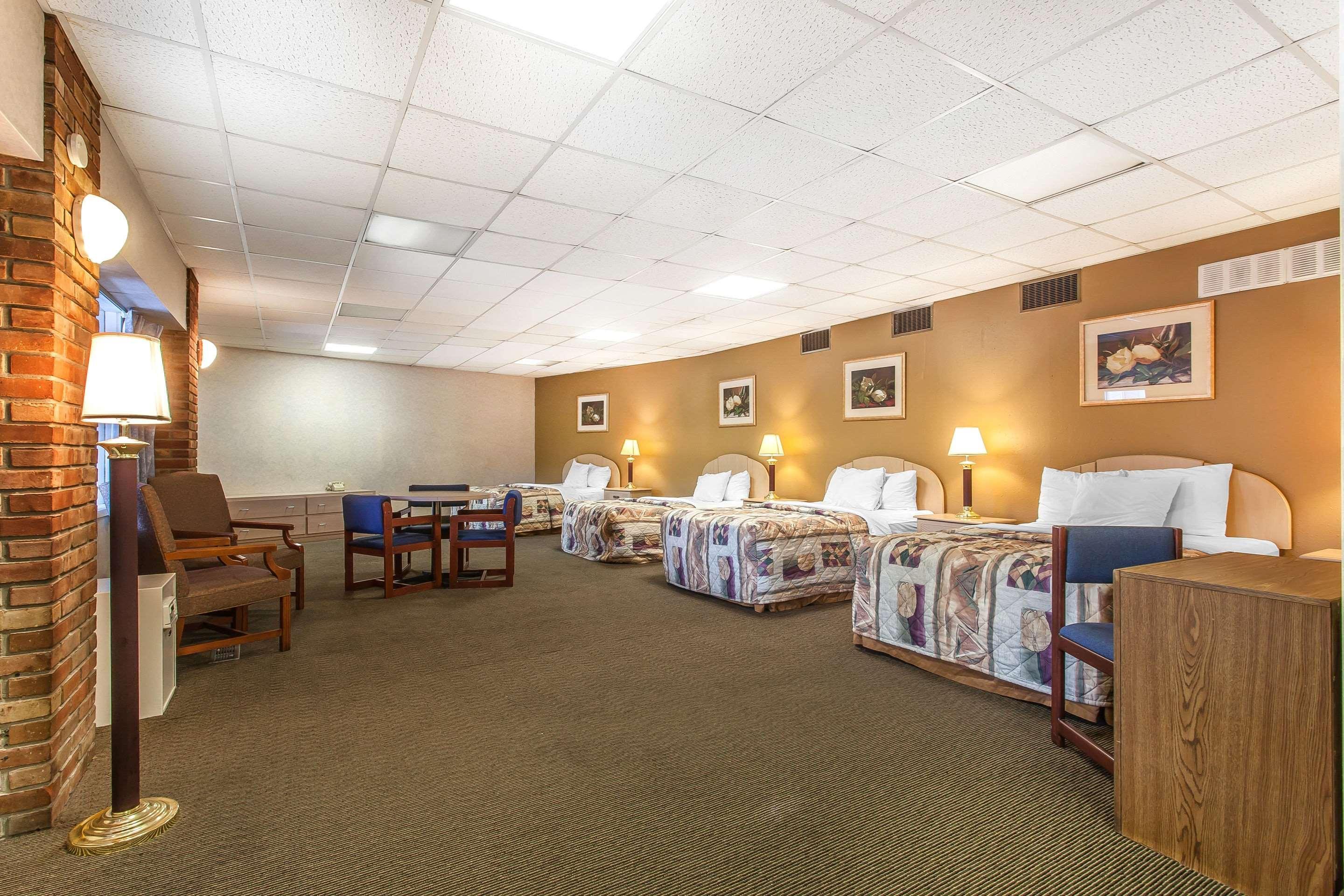 Rodeway Inn North Sandusky Εξωτερικό φωτογραφία
