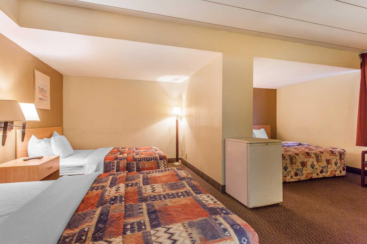 Rodeway Inn North Sandusky Εξωτερικό φωτογραφία